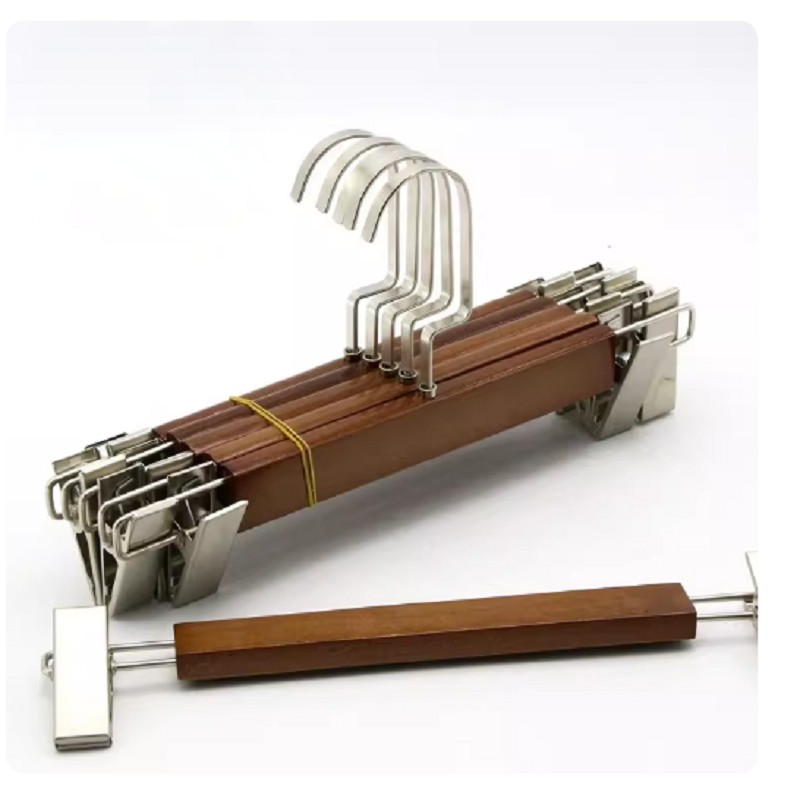 Držalo za obešanje hlač